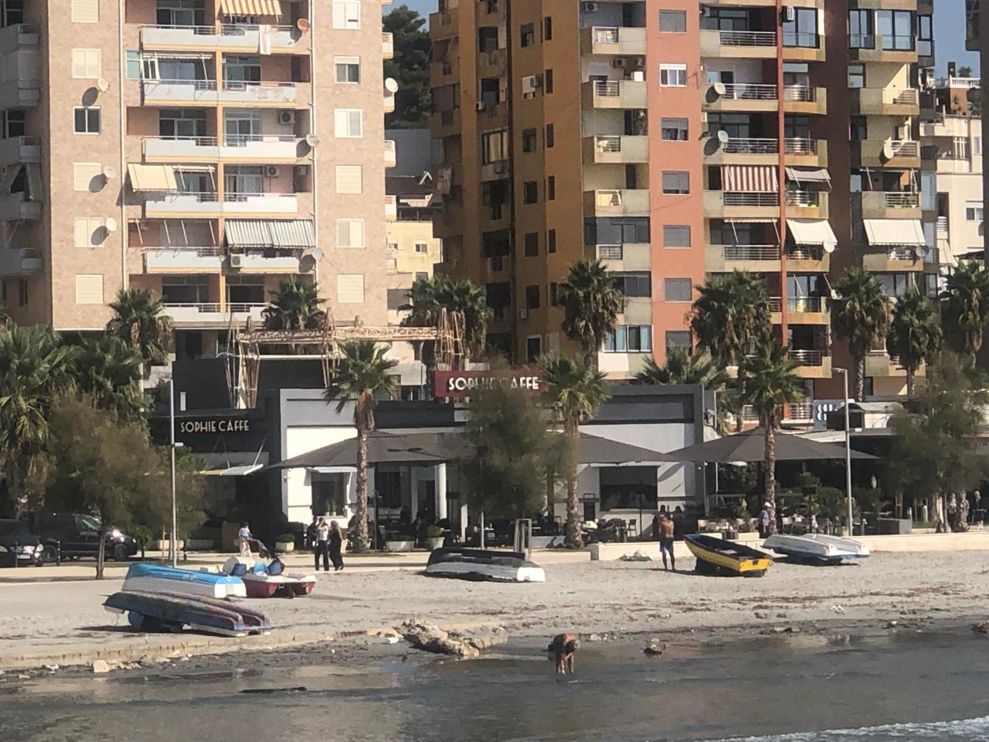 Vollga Four Seasons Apartment Durrës Kültér fotó