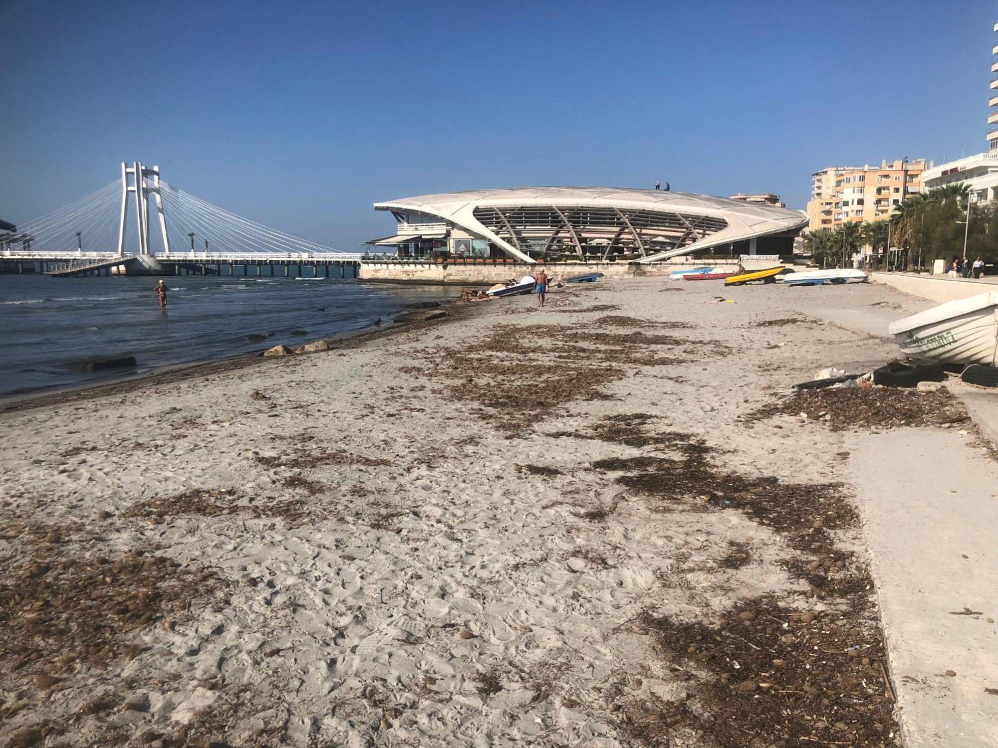 Vollga Four Seasons Apartment Durrës Kültér fotó